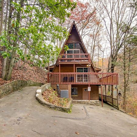 Gatlinburg A-Frame Home With Hot Tub Near Parkway Eksteriør bilde